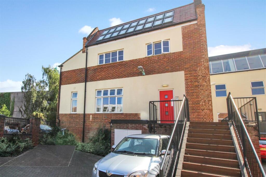 1 bed Apartment for rent in Norwich. From Alexander & Co - Norwich