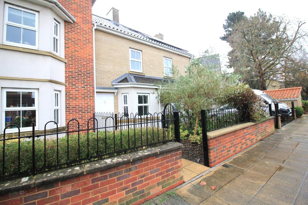 3 bed Town House for rent in Norwich. From Alexander & Co - Norwich 3 bed Town House for rent in Norwich. From Alexander & Co - Norwich