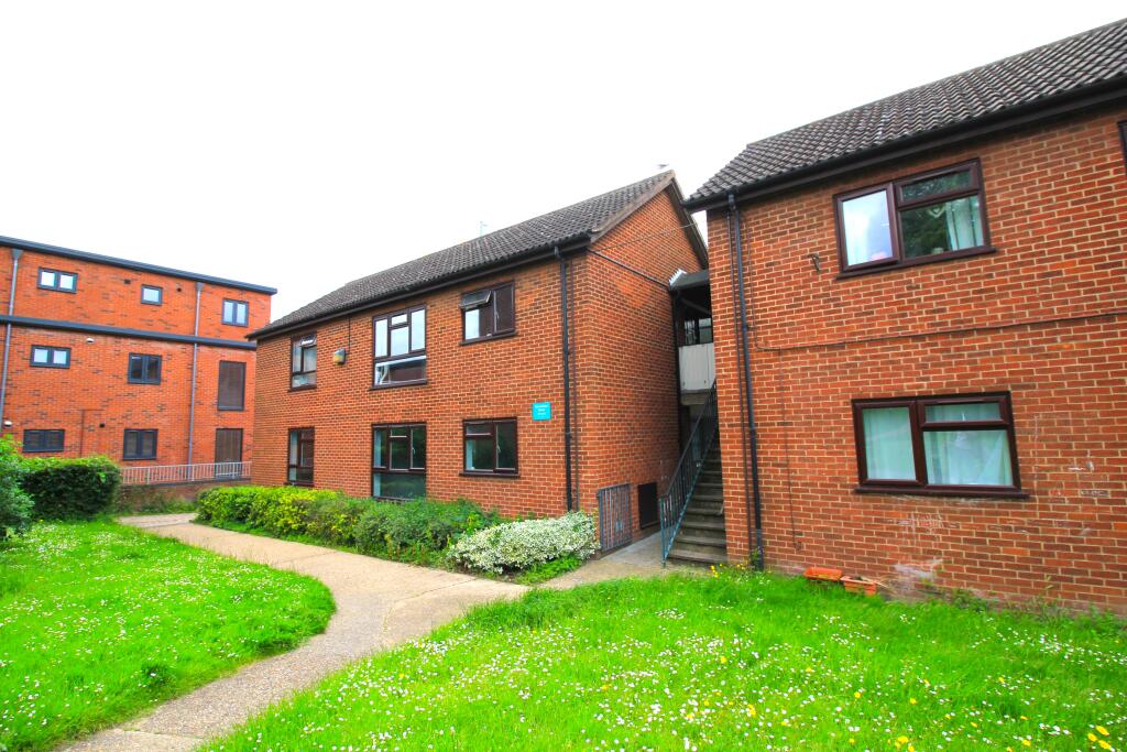 2 bed House (unspecified) for rent in Norwich. From Alexander & Co - Norwich 2 bed House (unspecified) for rent in Norwich. From Alexander & Co - Norwich