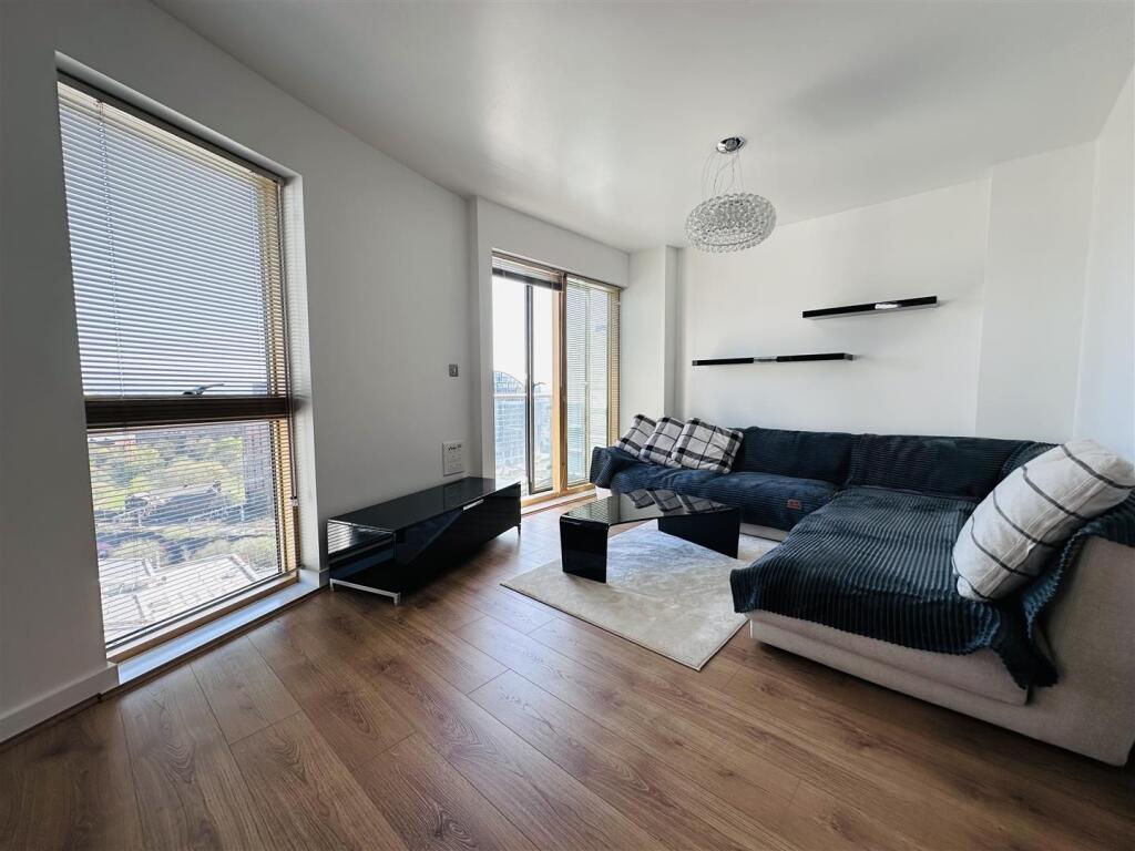 2 bed Duplex for rent in Manchester. From Kaytons Estate Agents - Manchester