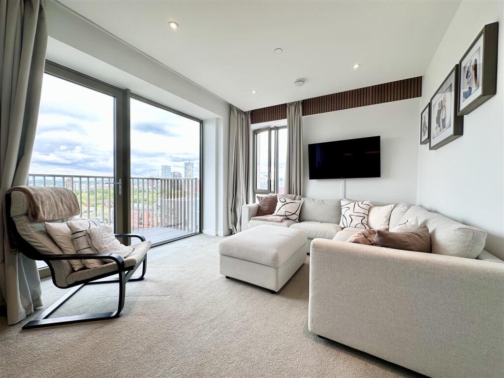 2 bed Apartment for rent in Salford. From Kaytons Estate Agents - Manchester