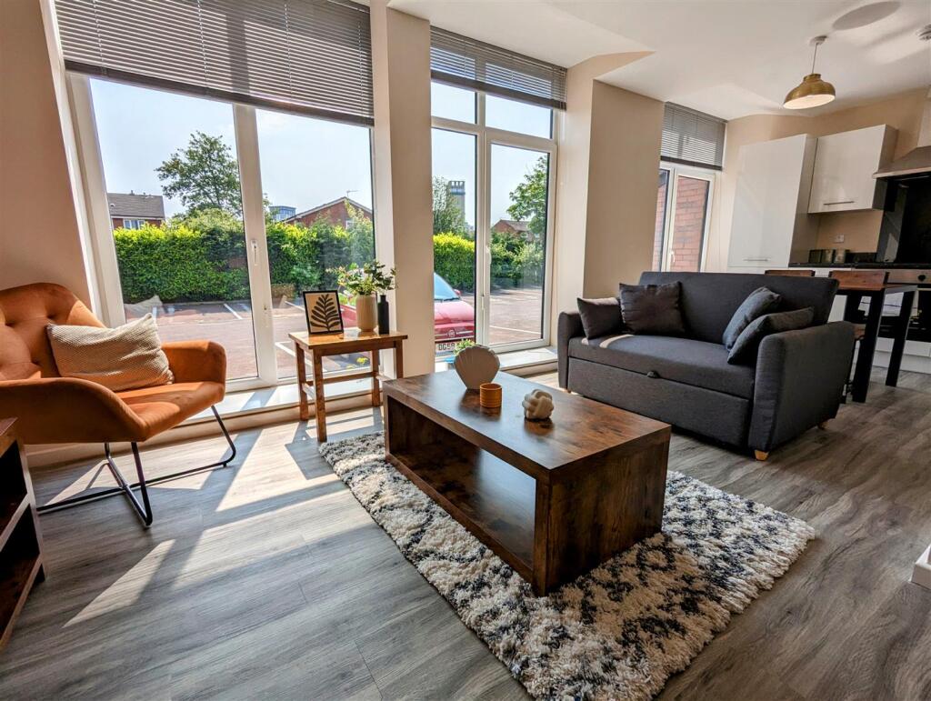 1 bed Apartment for rent in Salford. From Kaytons Estate Agents - Manchester