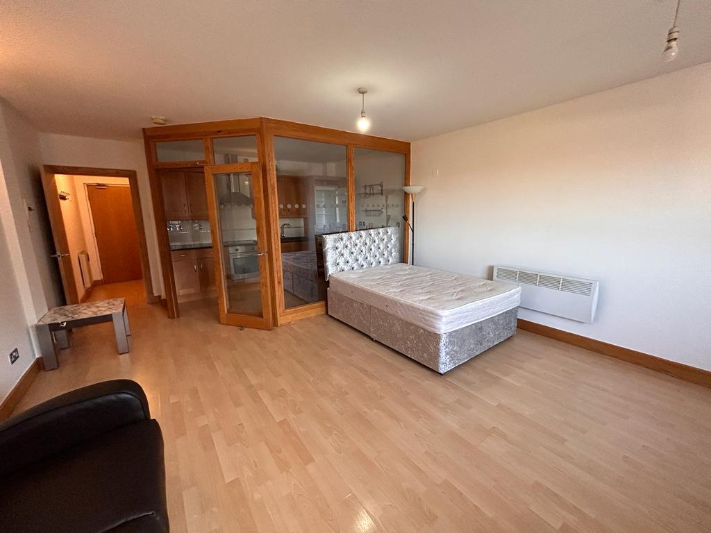 4 bed Studio for rent in Salford. From Kaytons Estate Agents - Manchester