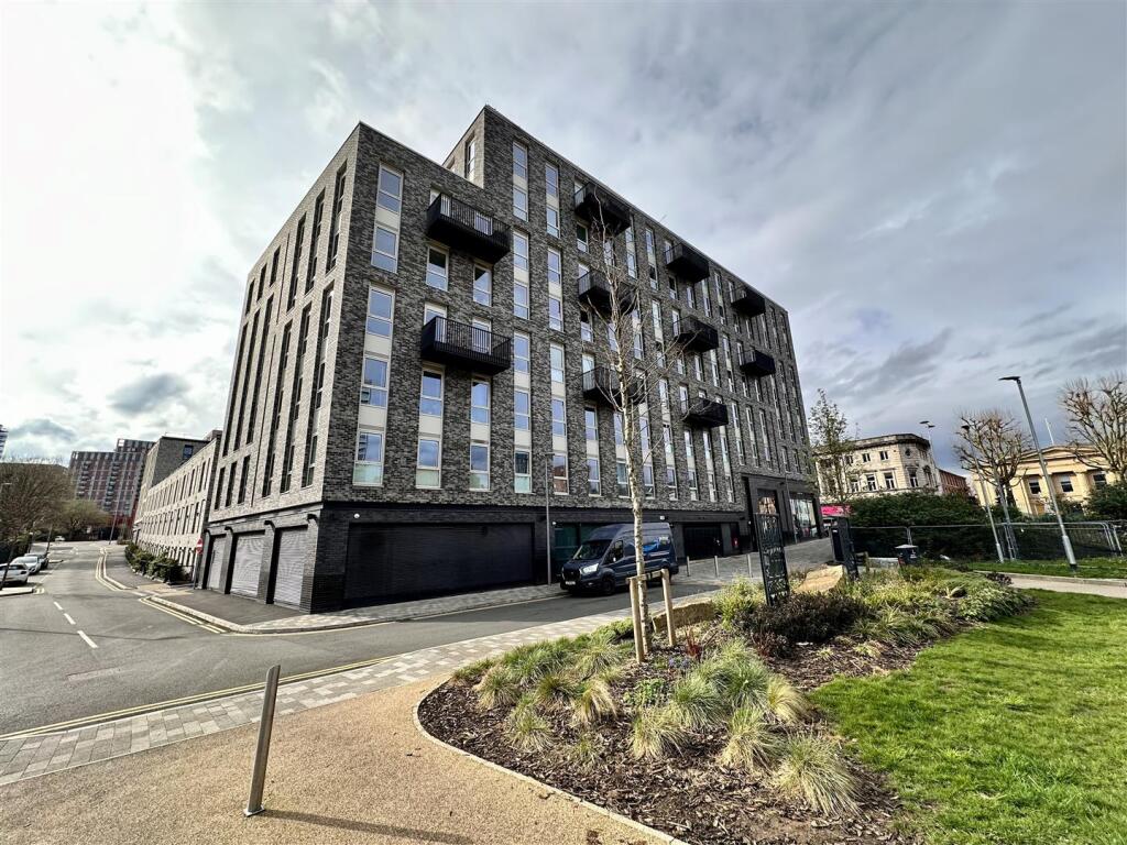 1 bed Apartment for rent in Salford. From Kaytons Estate Agents - Manchester 1 bed Apartment for rent in Salford. From Kaytons Estate Agents - Manchester
