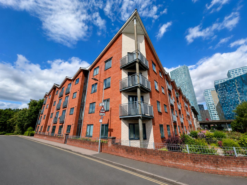 2 bed Apartment for rent in Manchester. From Kaytons Estate Agents - Manchester