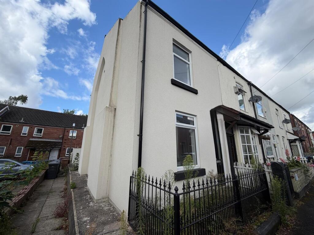 2 bed End of Terrace for rent in Swinton. From Kaytons Estate Agents - Manchester 2 bed End of Terrace for rent in Swinton. From Kaytons Estate Agents - Manchester