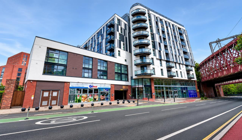 2 bed Apartment for rent in Manchester. From Kaytons Estate Agents - Manchester