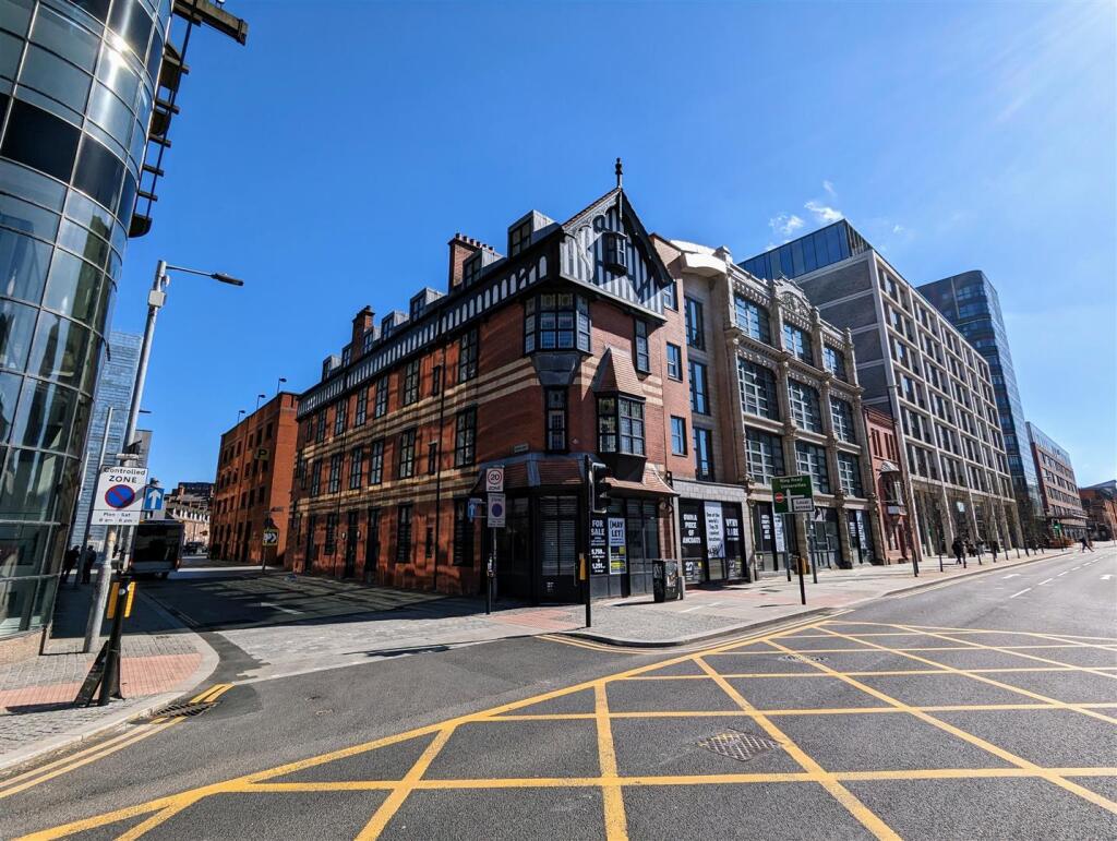 2 bed Apartment for rent in Manchester. From Kaytons Estate Agents - Manchester
