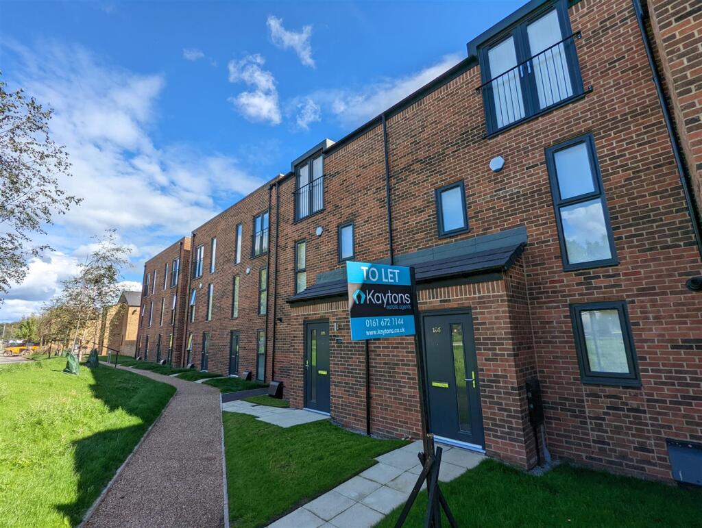 3 bed Mid Terraced House for rent in Salford. From Kaytons Estate Agents - Manchester 3 bed Mid Terraced House for rent in Salford. From Kaytons Estate Agents - Manchester