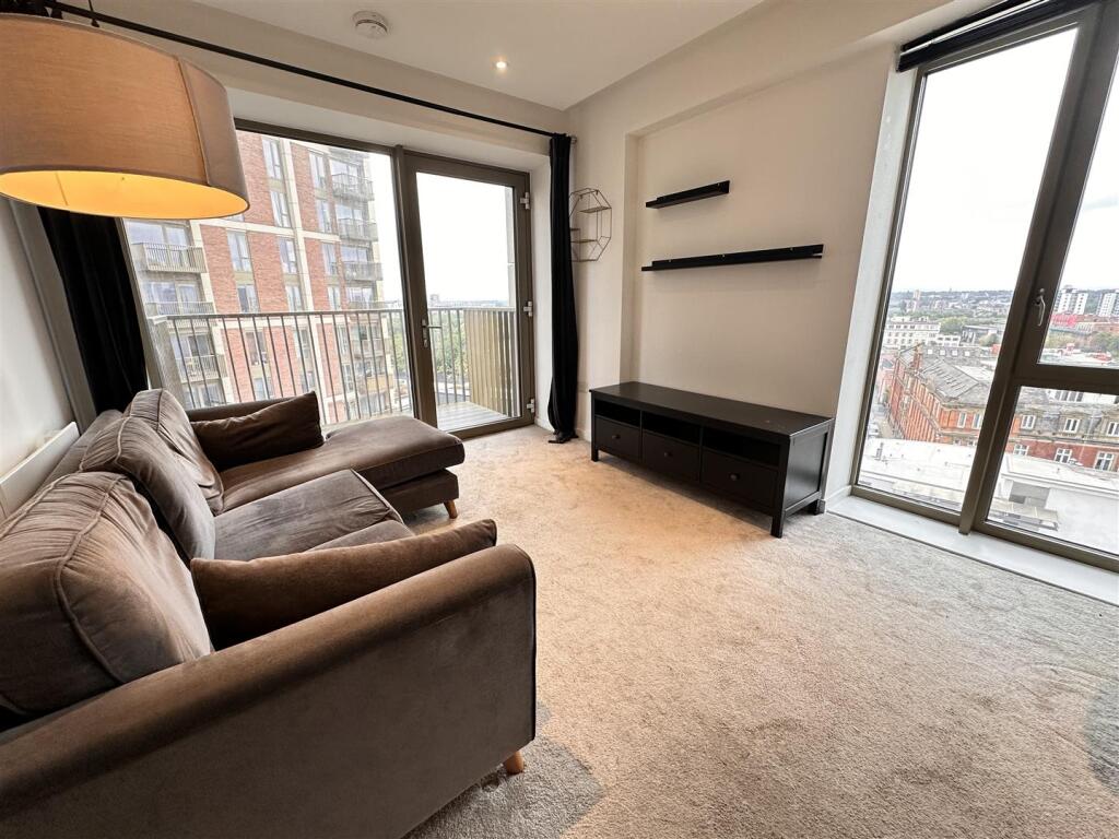 2 bed Apartment for rent in Salford. From Kaytons Estate Agents - Manchester