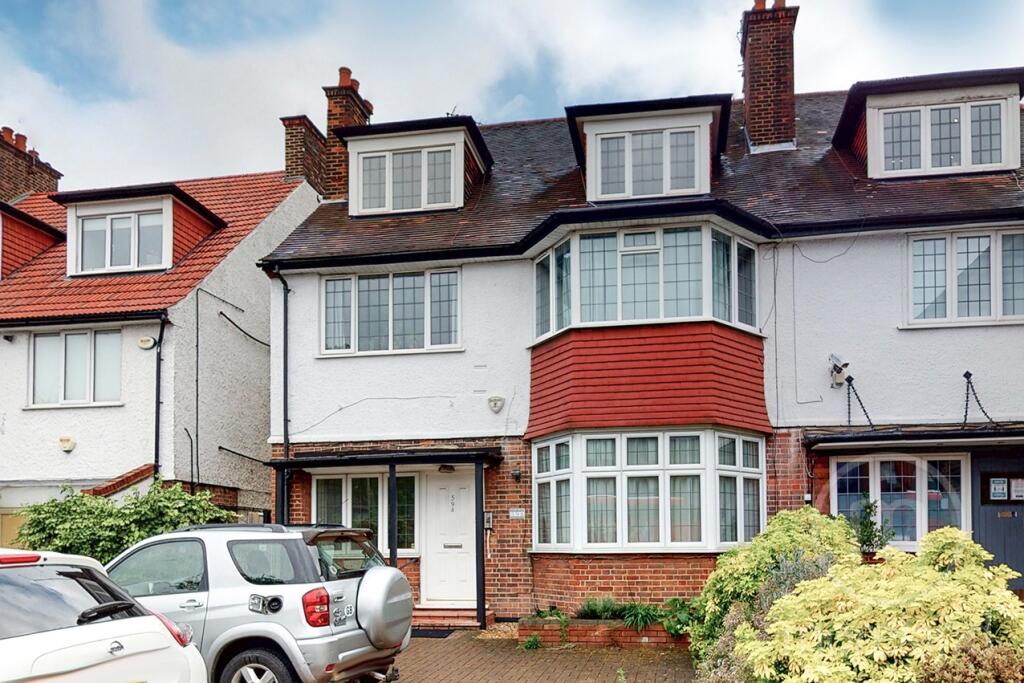 2 bed 1st Floor Flat for rent in London. From Moreland