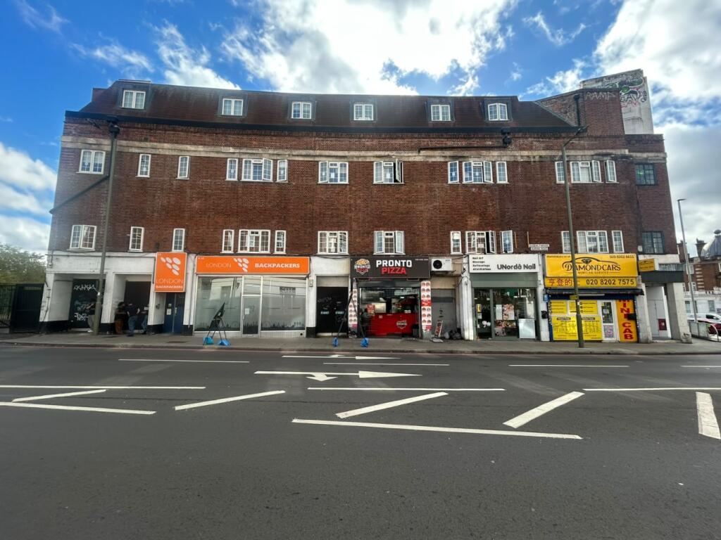1 bed 1st Floor Flat for rent in London. From Moreland