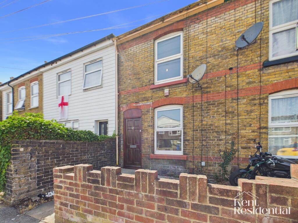 2 bed Mid Terraced House for rent in Sittingbourne. From Kent Residential - Chatham