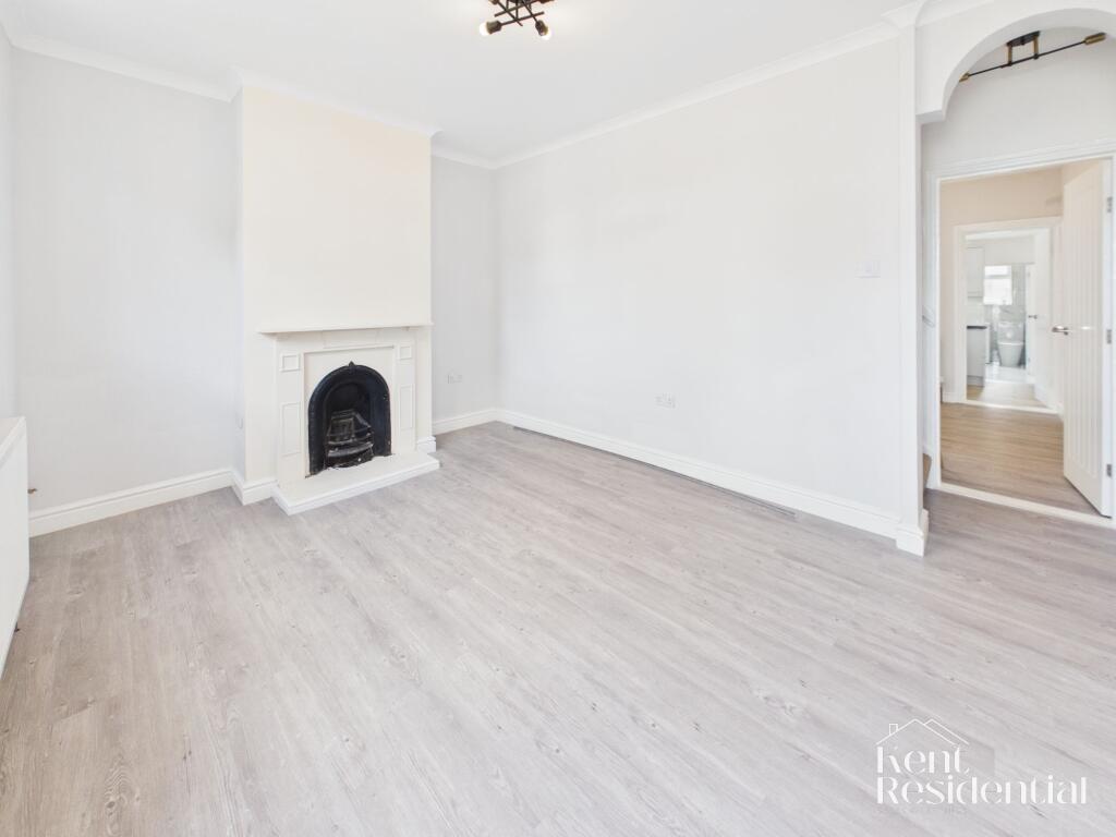 3 bed Mid Terraced House for rent in Chatham. From Kent Residential - Chatham