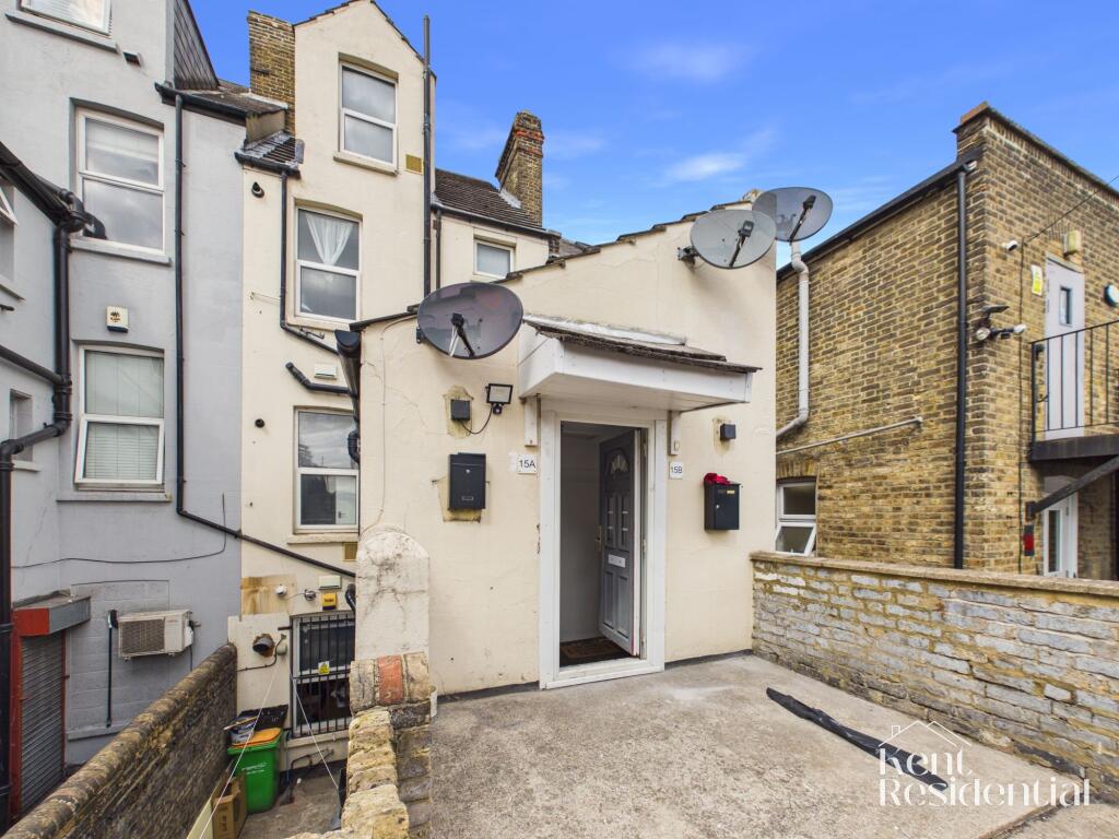 1 bed House (unspecified) for rent in Chatham. From Kent Residential - Chatham 1 bed House (unspecified) for rent in Chatham. From Kent Residential - Chatham
