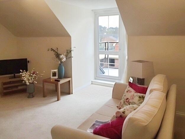 1 bed 1st Floor Flat for rent in Littlebury. From Kevin Henry - Saffron Walden