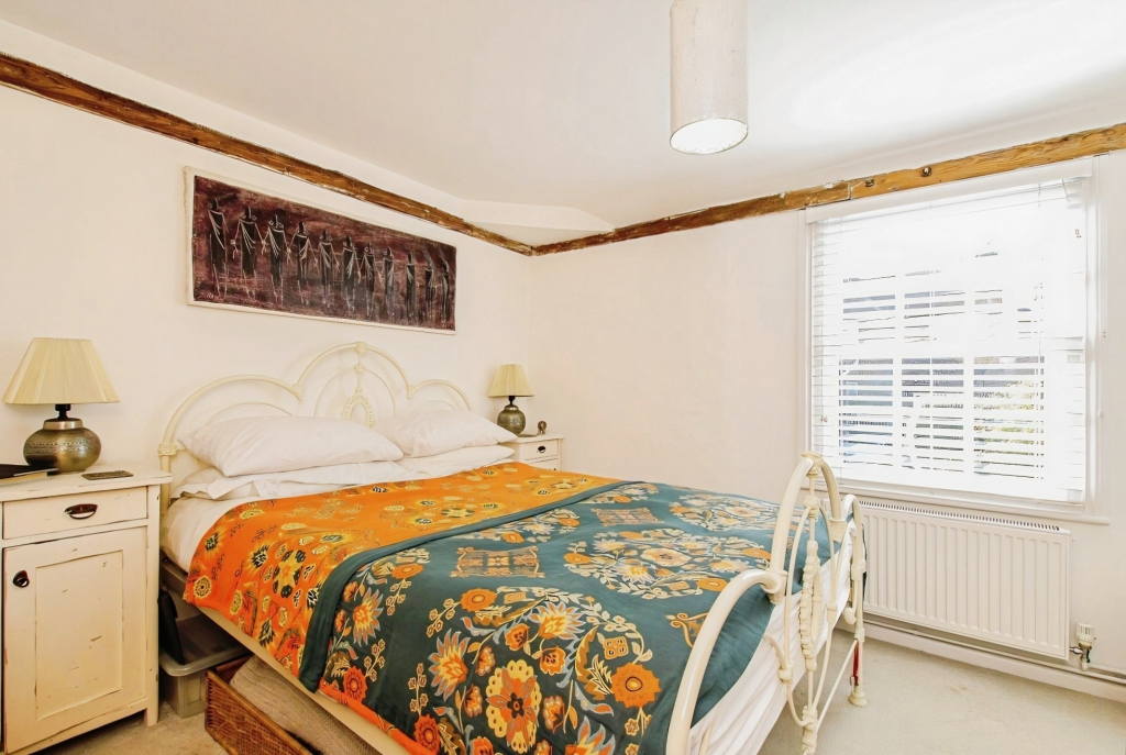 2 bed Cottage for rent in Saffron Walden. From Kevin Henry - Saffron Walden 2 bed Cottage for rent in Saffron Walden. From Kevin Henry - Saffron Walden