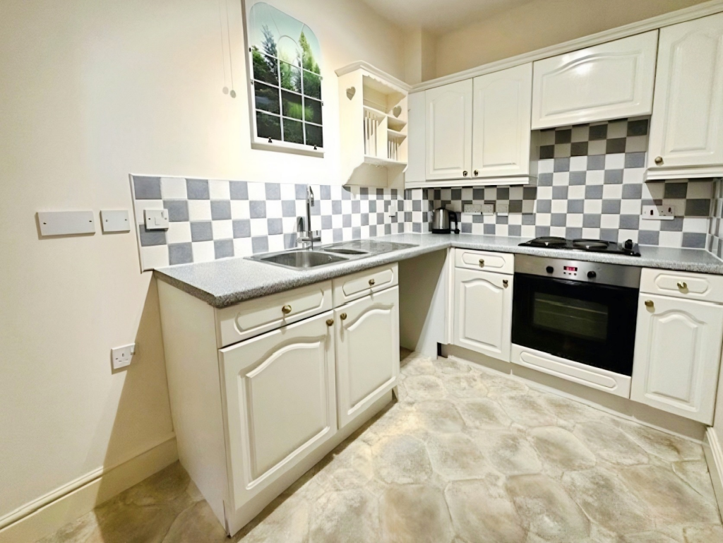 2 bed Apartment for rent in Saffron Walden. From Kevin Henry - Saffron Walden 2 bed Apartment for rent in Saffron Walden. From Kevin Henry - Saffron Walden
