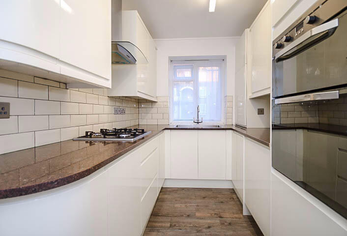 3 bed Apartment for rent in London. From Residential Realtors