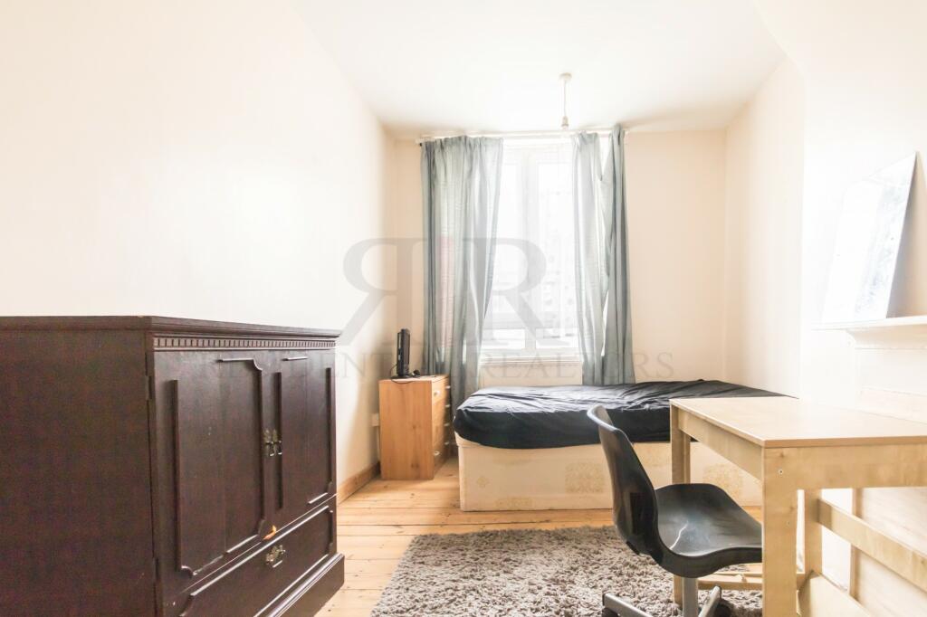 2 bed Flat for rent in Bermondsey. From Residential Realtors