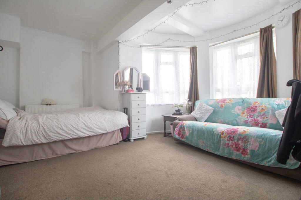 3 bed Apartment for rent in Bermondsey. From Residential Realtors - London