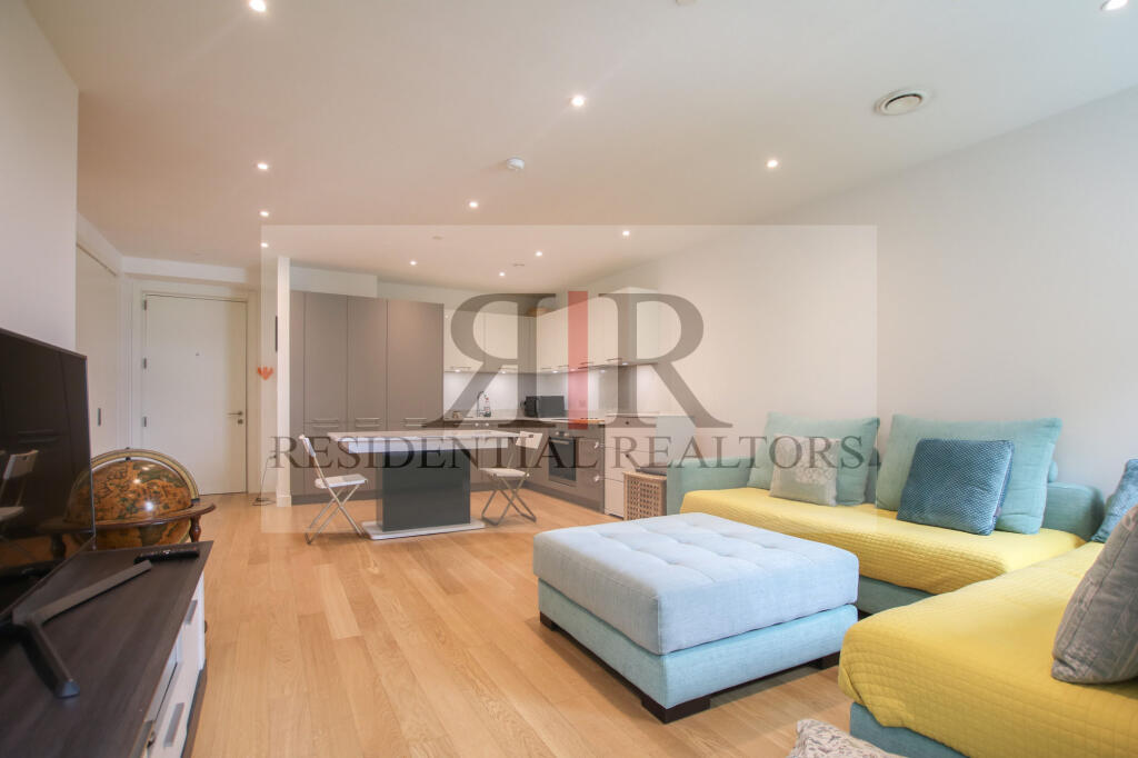 2 bed 1st Floor Flat for rent in Stepney. From Residential Realtors - London 2 bed 1st Floor Flat for rent in Stepney. From Residential Realtors - London