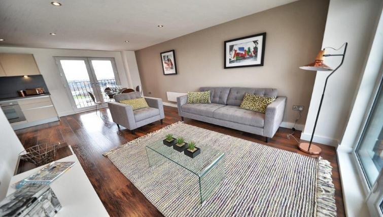 1 bed Apartment for rent in London. From Residential Realtors - London
