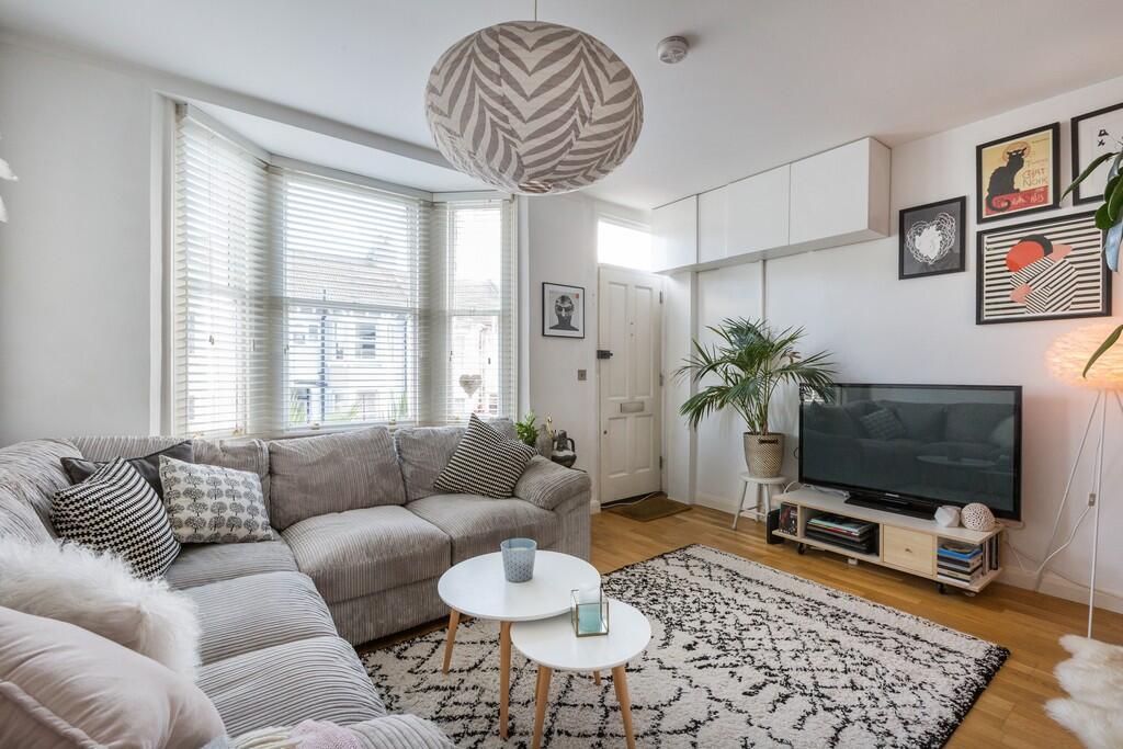 1 bed Apartment for rent in Bermondsey. From Residential Realtors - London 1 bed Apartment for rent in Bermondsey. From Residential Realtors - London
