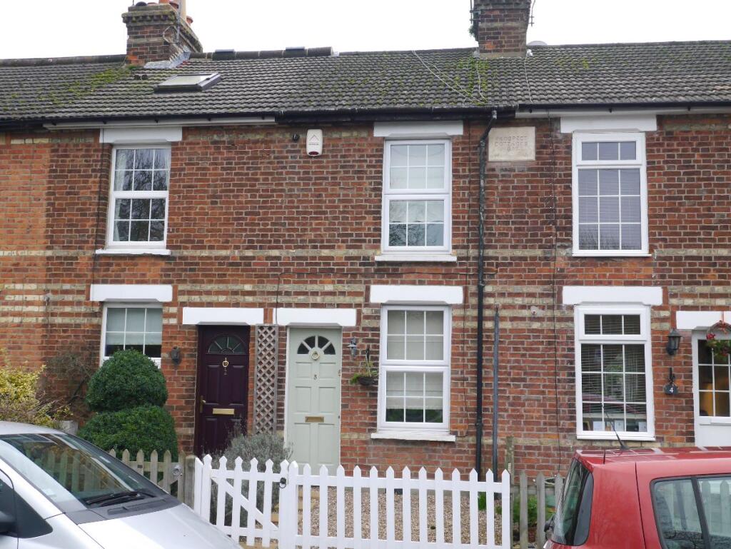 2 bed Mid Terraced House for rent in Pratt's Bottom. From Robert Vincent