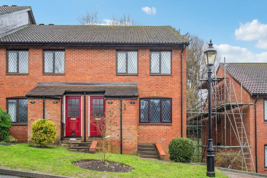 1 bed Annexe for rent in Chorleywood. From Robsons
