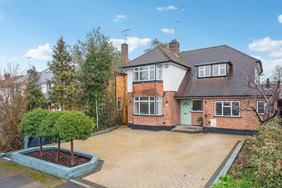 5 bed Detached for rent in Northwood. From Robsons