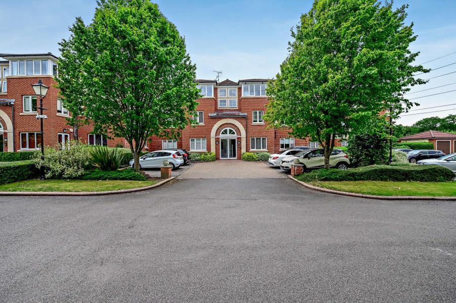 2 bed Apartment for rent in Northwood. From Robsons 2 bed Apartment for rent in Northwood. From Robsons