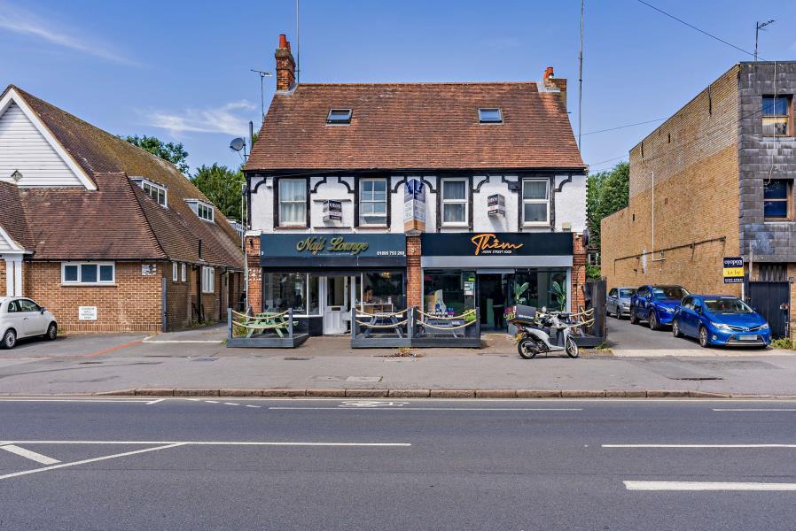 2 bed Apartment for rent in Ruislip. From Robsons - Pinner