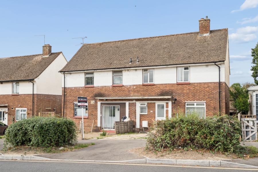 3 bed Semi Detached for rent in Pinner. From Robsons - Pinner 3 bed Semi Detached for rent in Pinner. From Robsons - Pinner