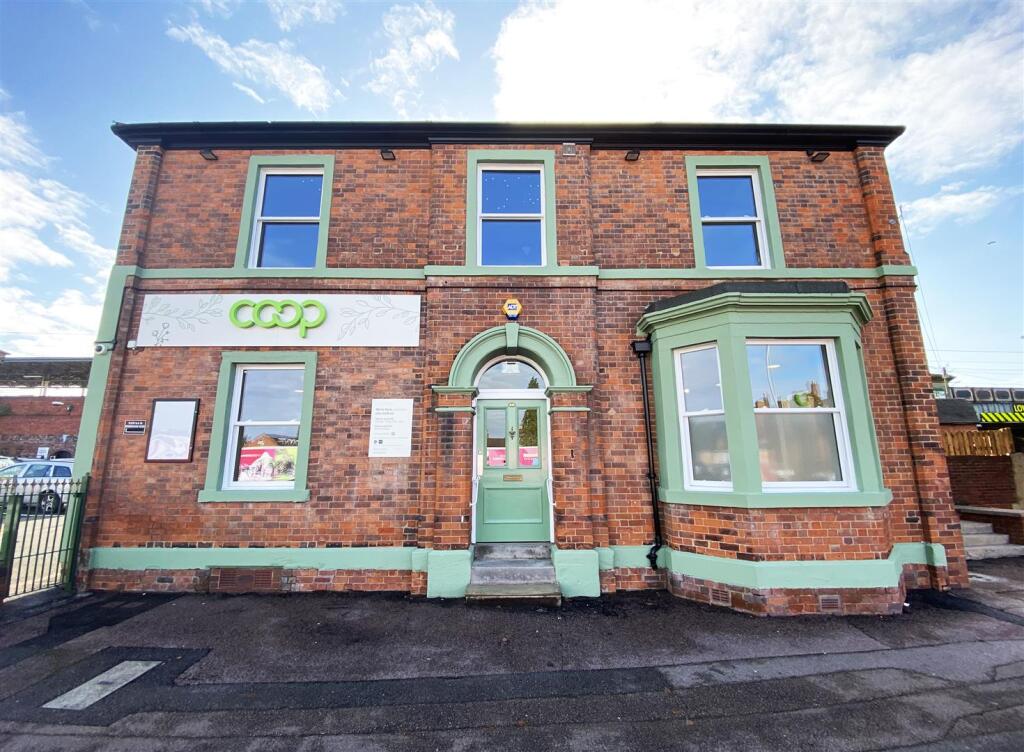 1 bed 1st Floor Flat for rent in Lichfield. From Gateway - Southend