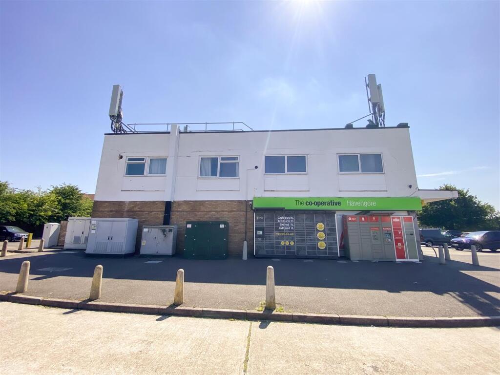 3 bed 1st Floor Flat for rent in Chelmsford. From Gateway - Southend