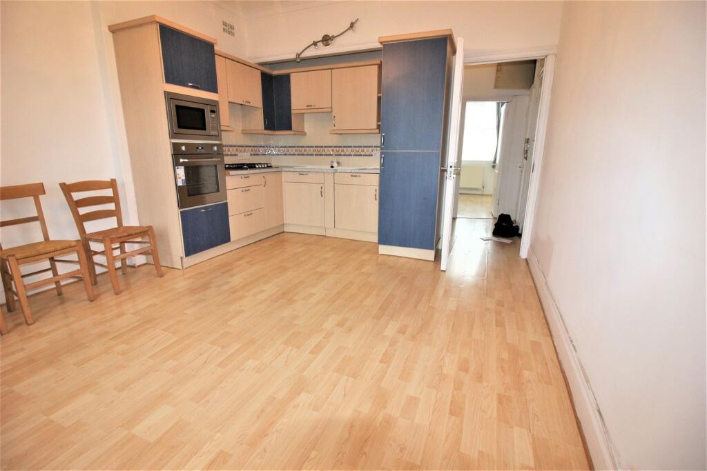 1 bed Flat for rent in Hendon. From Roundtree Real Estate