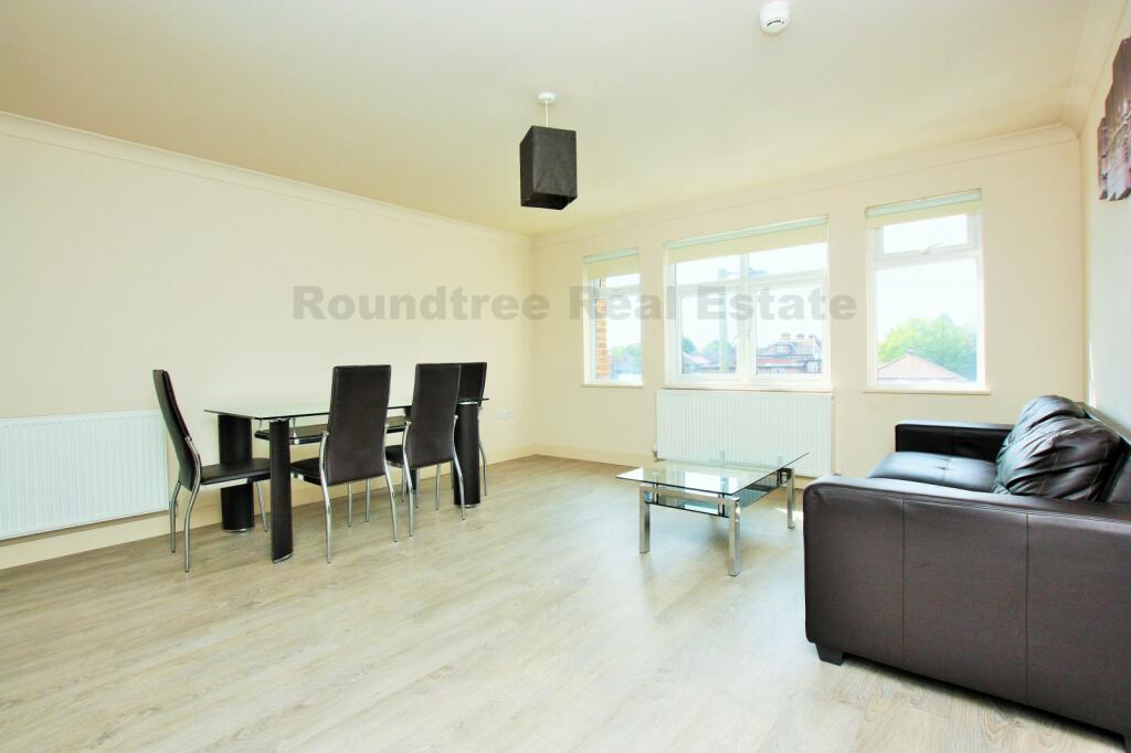 2 bed Flat for rent in Hendon. From Roundtree Real Estate