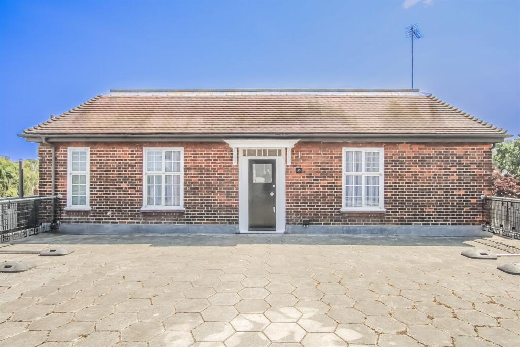 1 bed 1st Floor Flat for rent in Hampstead. From Roundtree Real Estate - London