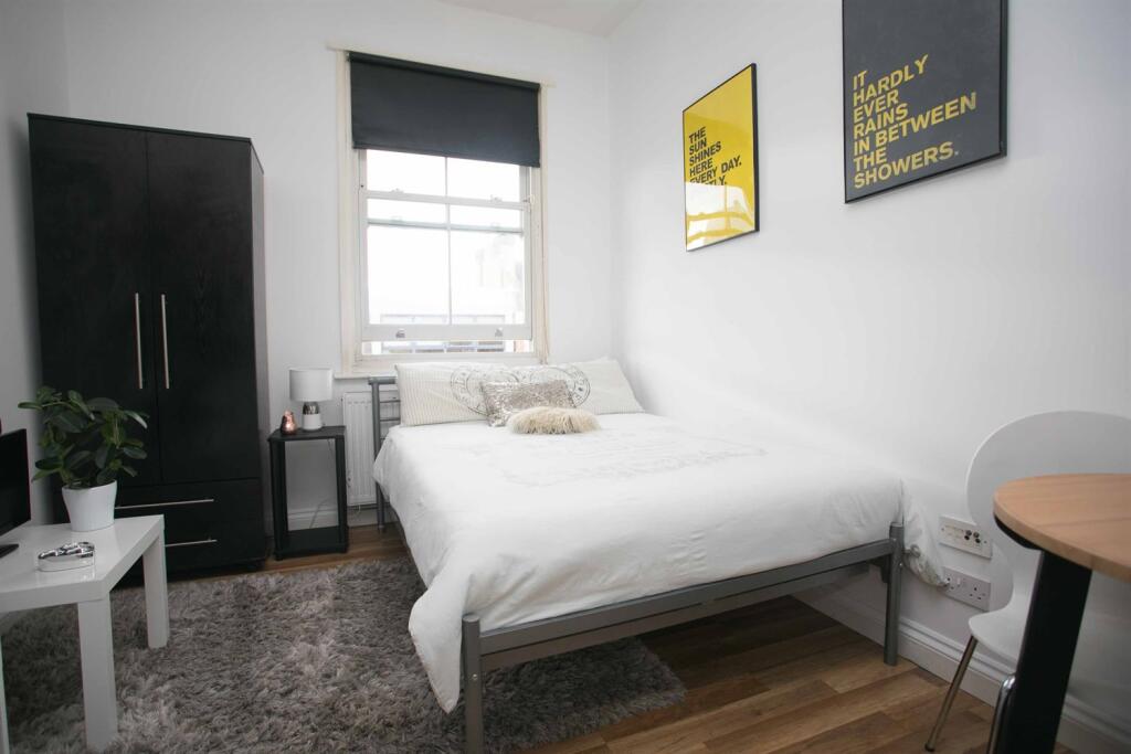 0 bed Studio for rent in Hendon. From Roundtree Real Estate - London