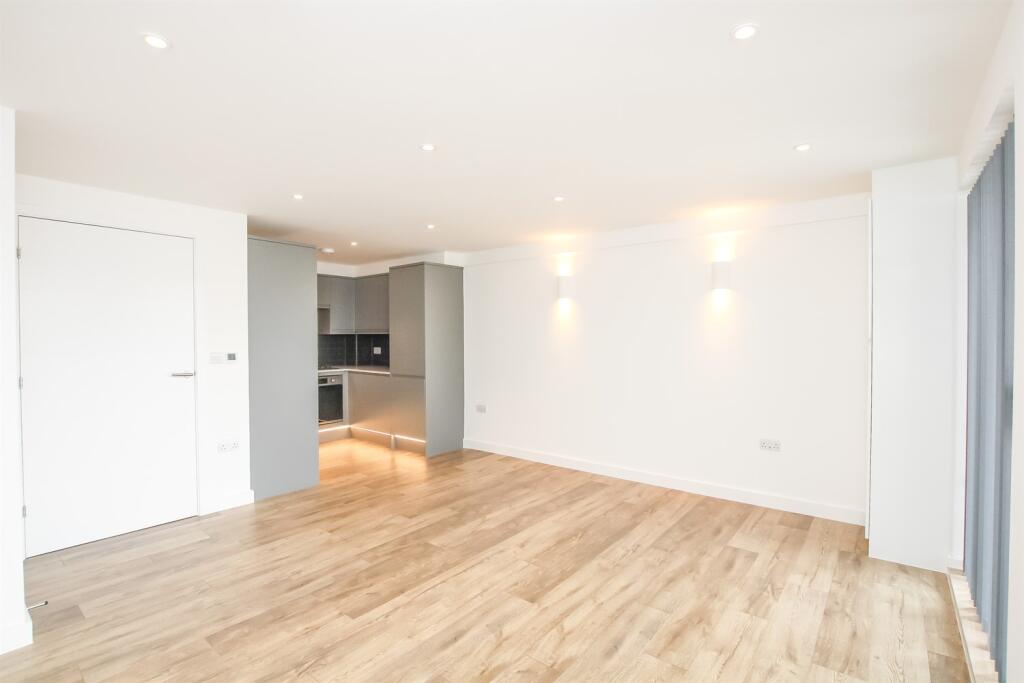 1 bed Apartment for rent in Hendon. From Roundtree Real Estate - London