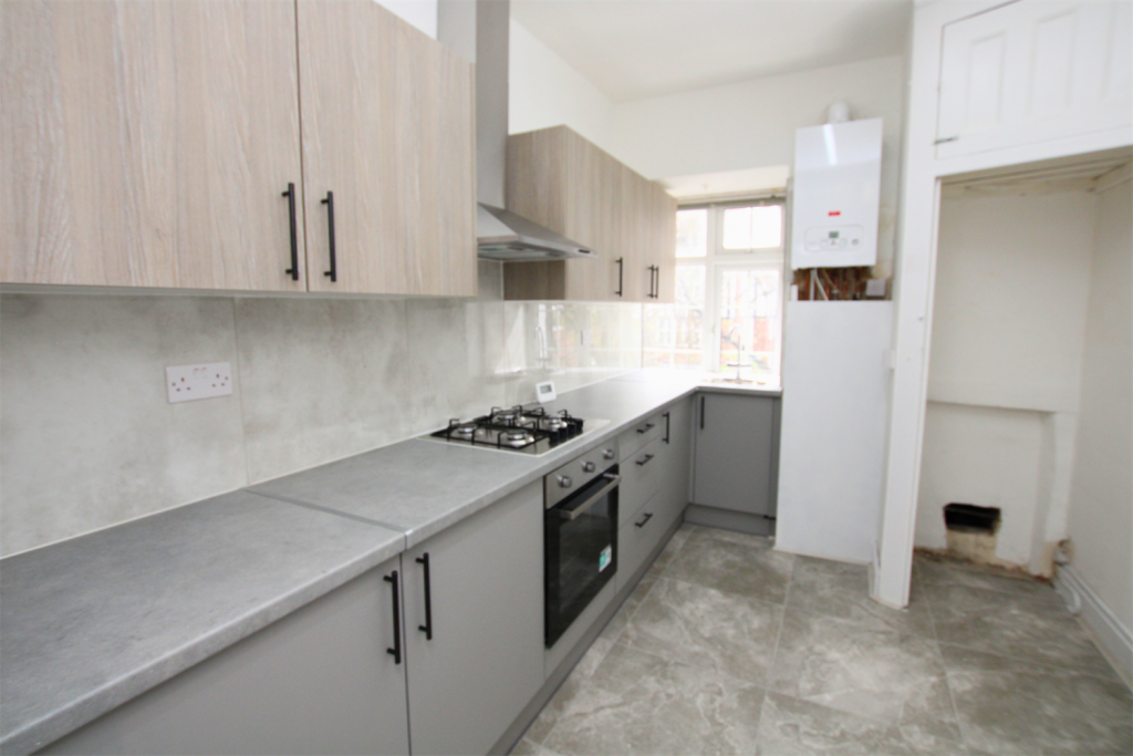 2 bed 1st Floor Flat for rent in Willesden. From Roundtree Real Estate - London