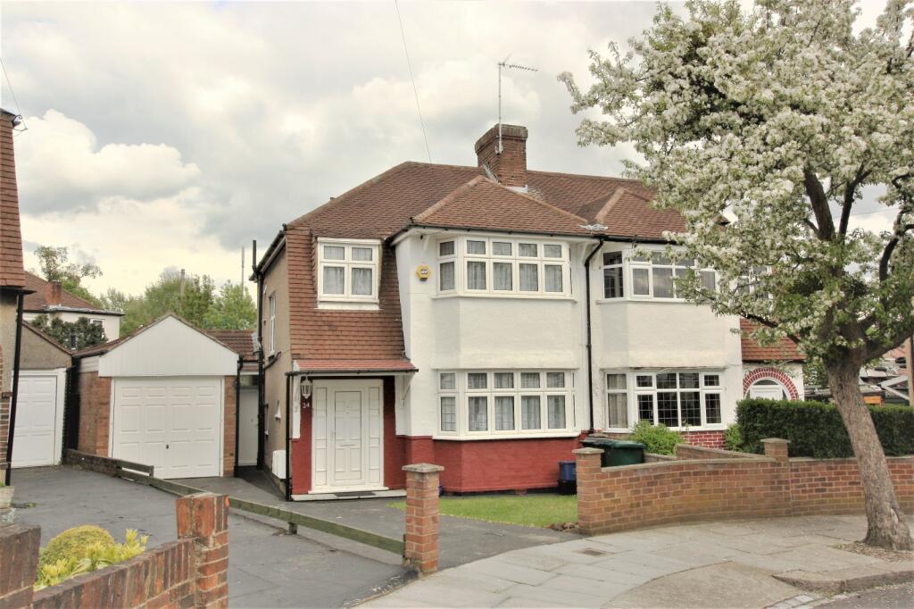 1 bed Apartment for rent in Barnet. From Roundtree Real Estate - London 1 bed Apartment for rent in Barnet. From Roundtree Real Estate - London