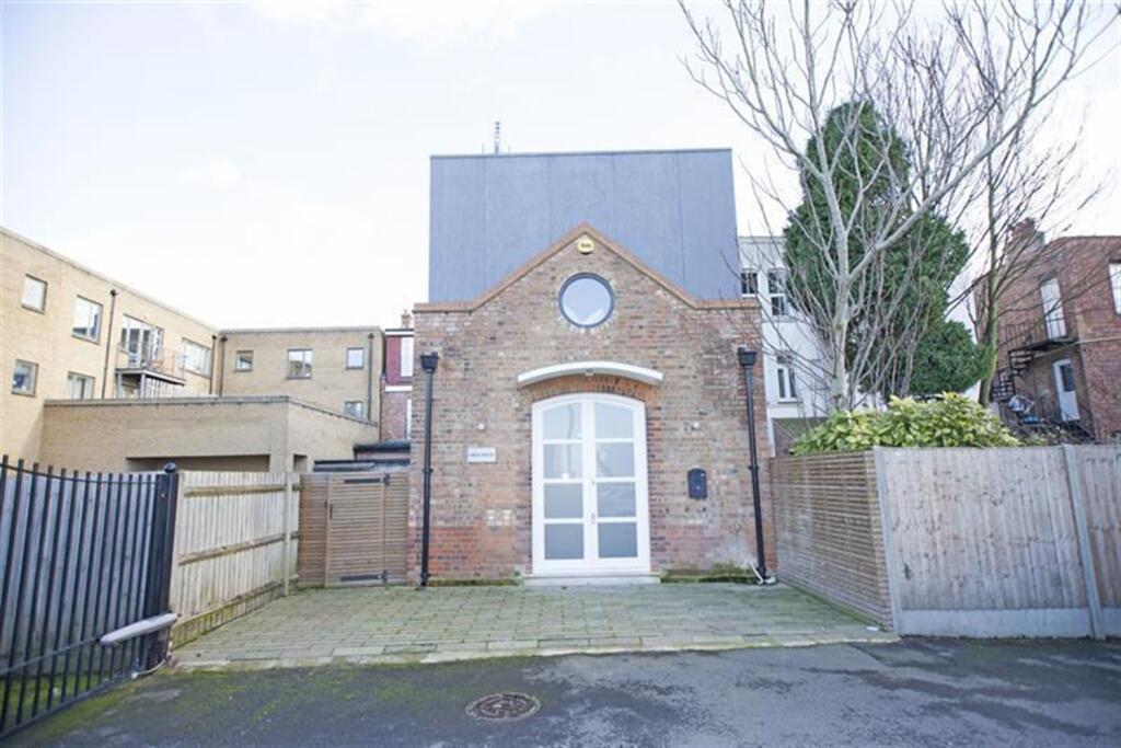 2 bed Detached for rent in Willesden. From Roundtree Real Estate - London