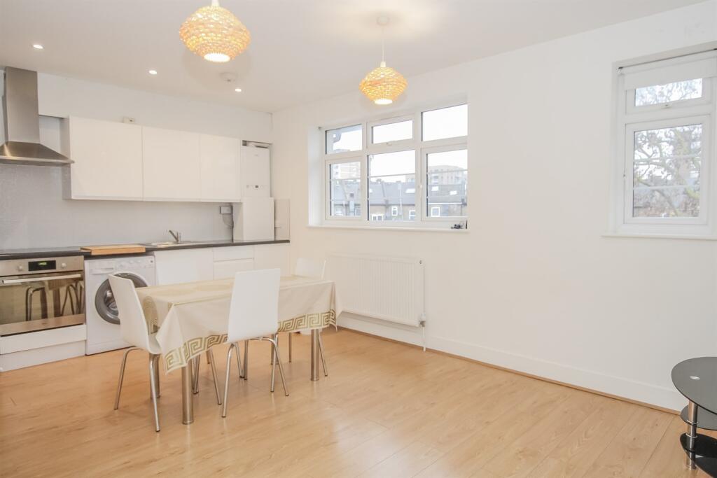 1 bed 1st Floor Flat for rent in Hendon. From Roundtree Real Estate - London