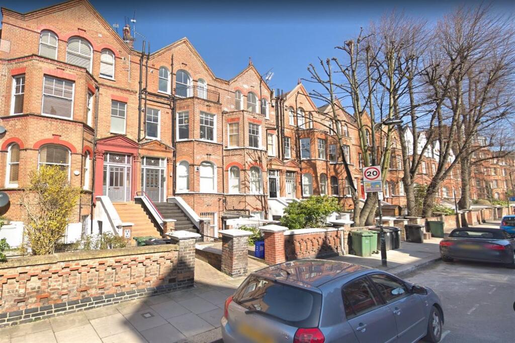2 bed Apartment for rent in Hampstead. From Roundtree Real Estate - London