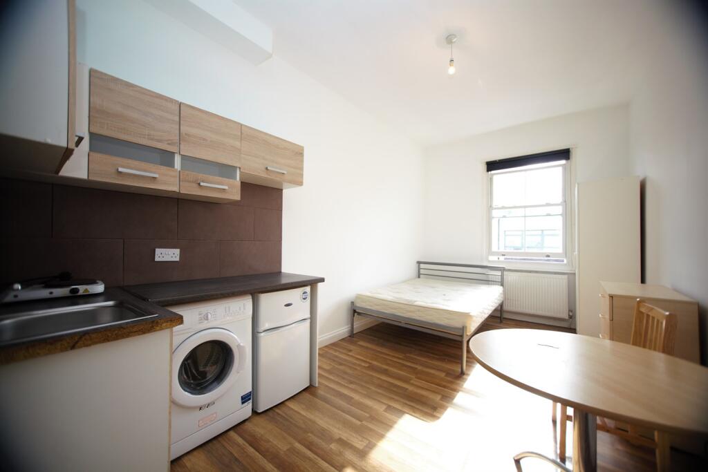 0 bed Studio for rent in Hendon. From Roundtree Real Estate - London