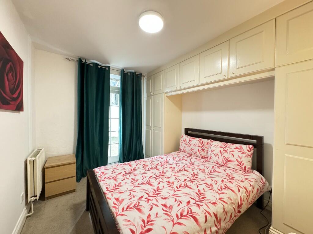 1 bed 1st Floor Flat for rent in London. From RR Properties - London