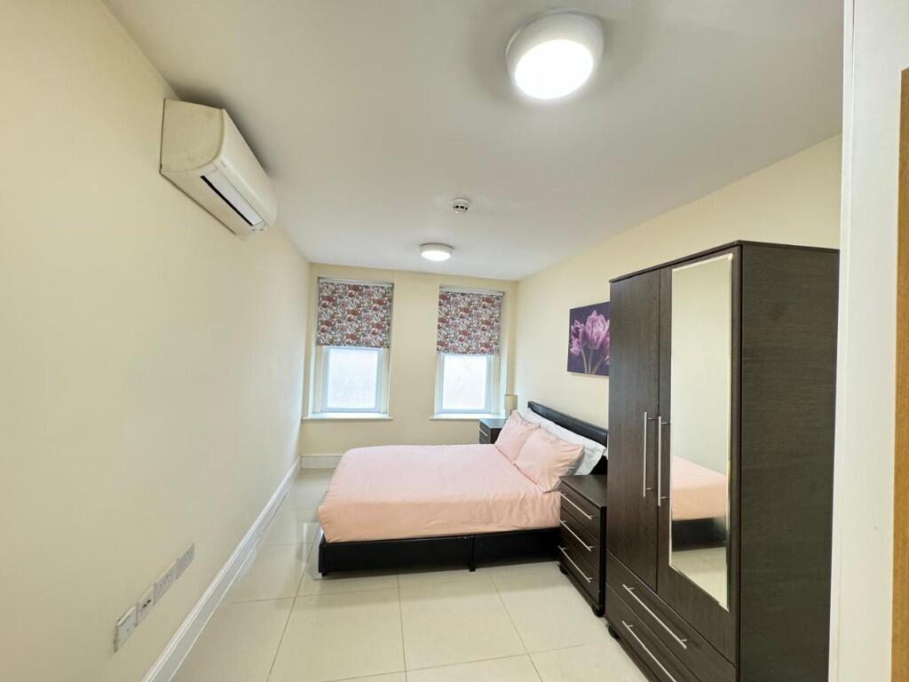 1 bed 1st Floor Flat for rent in London. From RR Properties - London