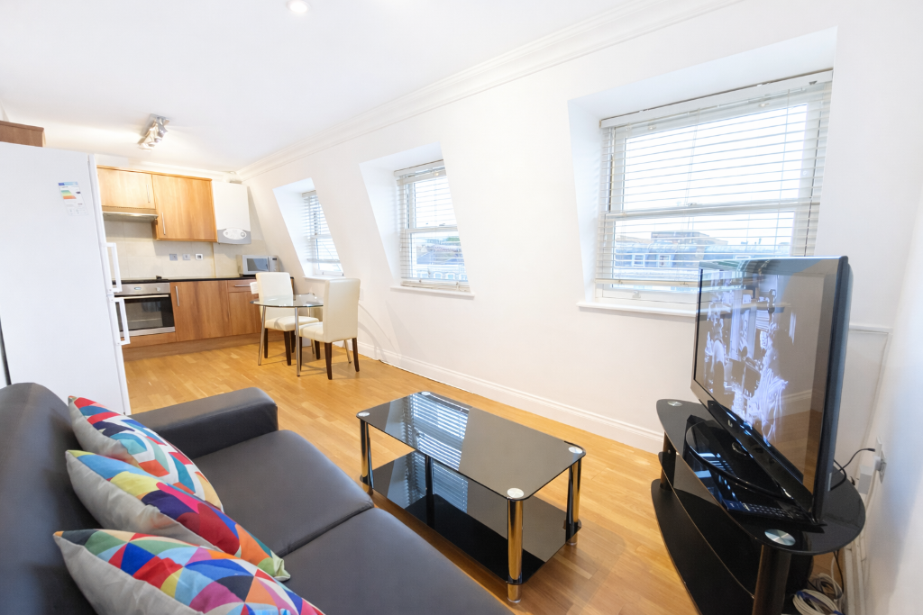 1 bed 1st Floor Flat for rent in London. From RR Properties - London